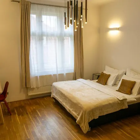 Apartment Michalska By Old Town Square