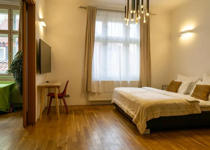 Michalska By Old Town Square Apartment Prague